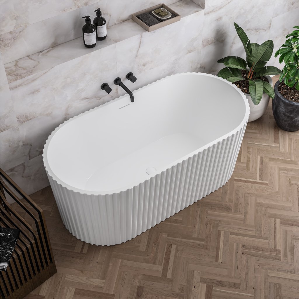 Isleworth 1650x750x580mm (430mm Depth) Freestanding Bath - White